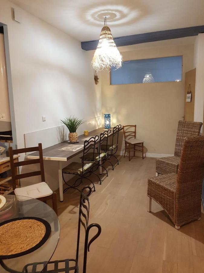 Hotel Fenetre Sur Cour Du Docteur Privey - Secure Park Bike - Voie Bleue Tournus Exterior foto
